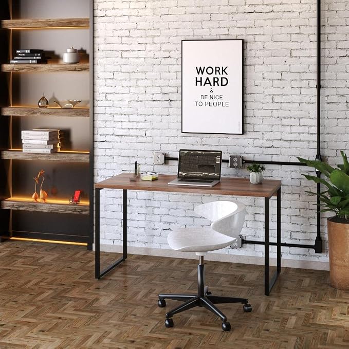 Mesa para Escritório Industrial 1,35m Kuadra Nogal/Est. Preta